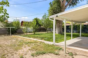 1707 Englewood Dr, Pueblo, CO 81005 - Photo 21