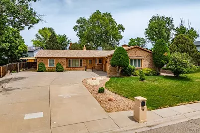 14 Oakbridge Dr, Pueblo, CO 81001 - Photo 3