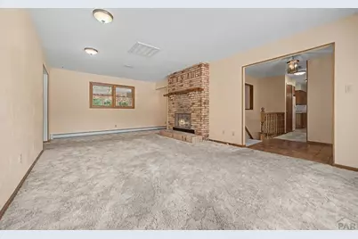 14 Oakbridge Dr, Pueblo, CO 81001 - Photo 9