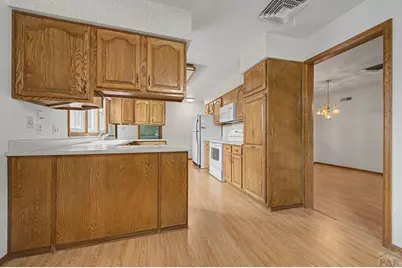 14 Oakbridge Dr, Pueblo, CO 81001 - Photo 17