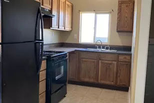 402 Lincoln Ave, La Junta, CO 81050 - Photo 13