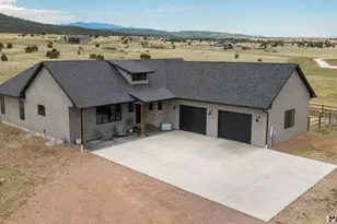9105 Lago Vistas Blvd, Colorado City, CO 81019 - Photo 1