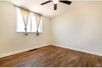 212 W Summit Ave, Pueblo, CO 81004 - Photo 7