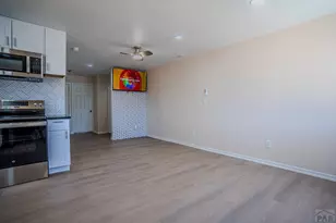 1605 E 10th St, Pueblo, CO 81001 - Photo 5
