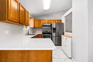 662 S Granby Ln, Pueblo West, CO 81007 - Photo 9