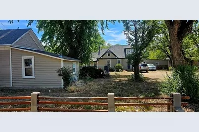 121 E 1st St, Manzanola, CO 81058 - Photo 13