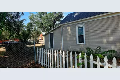 121 E 1st St, Manzanola, CO 81058 - Photo 5