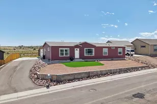 328 Arrowhead Dr, Florence, CO 81226 - Photo 1