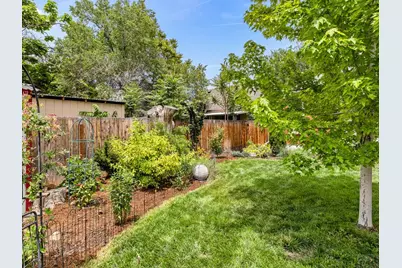 310 W Adams Ave, Pueblo, CO 81004 - Photo 37