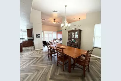 7791 Pine Bluff Dr, Pueblo, CO 81004 - Photo 9