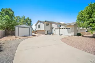34 E Bonanza Dr, Pueblo West, CO 81007 - Photo 3