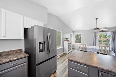 34 E Bonanza Dr, Pueblo West, CO 81007 - Photo 5