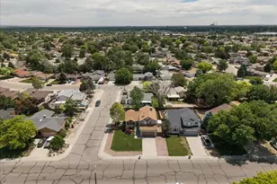 1702 Kingsroyal Blvd, Pueblo, CO 81005 - Photo 35