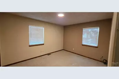 306 Hackberry St, Lamar, CO 81052 - Photo 9