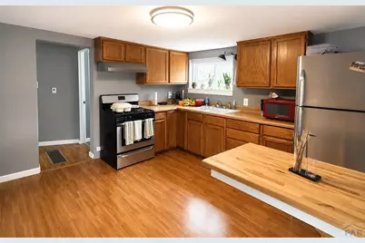 310 E Strong Ave, Trinidad, CO 81082 - Photo 3