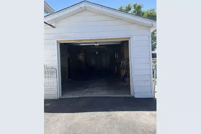 1806 E 3rd St, Pueblo, CO 81001 - Photo 5