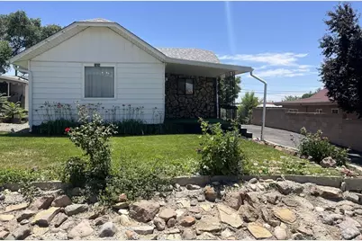 1806 E 3rd St, Pueblo, CO 81001 - Photo 1