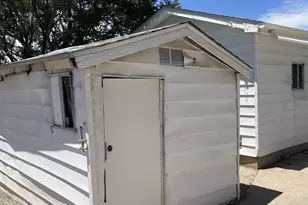 1806 E 3rd St, Pueblo, CO 81001 - Photo 33
