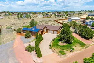 611 S Lone Cowboy Dr, Pueblo West, CO 81007 - Photo 3