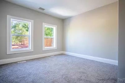 128 Idaho, Pueblo, CO 81004 - Photo 19
