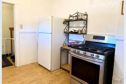 945 Elm St, Pueblo, CO 81004 - Photo 7