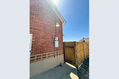 945 Elm St, Pueblo, CO 81004 - Photo 17