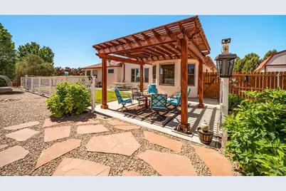 1095 W Broken Bow Dr, Pueblo West, CO 81007 - Photo 33