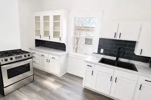 207 Spring St, Pueblo, CO 81003 - Photo 3