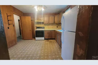 608 W 4th St, Walsenburg, CO 81089 - Photo 13