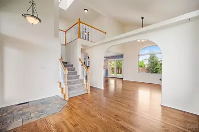2011 Sundance Dr, Pueblo, CO 81008 - Photo 5