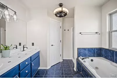 2011 Sundance Dr, Pueblo, CO 81008 - Photo 27