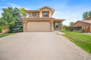 2011 Sundance Dr, Pueblo, CO 81008 - Photo 1