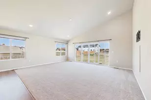 395 W Coral Dr, Pueblo West, CO 81007 - Photo 15