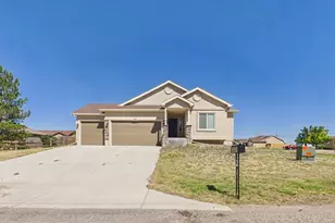 395 W Coral Dr, Pueblo West, CO 81007 - Photo 3