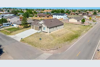 395 W Coral Dr, Pueblo West, CO 81007 - Photo 5