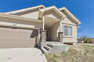 395 W Coral Dr, Pueblo West, CO 81007 - Photo 7
