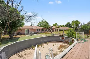 129 E Beshoar Dr, Pueblo West, CO 81007 - Photo 7