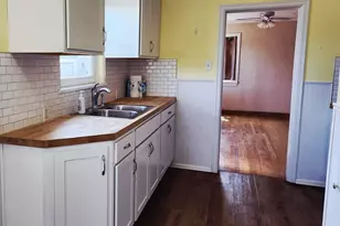 1501 E 15th St, Pueblo, CO 81001 - Photo 9