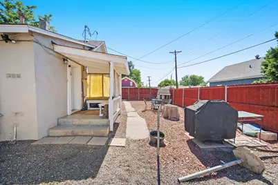 1017 West St, Pueblo, CO 81003 - Photo 25