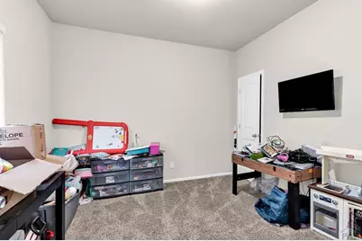 5723 Mark Twain Ln, Pueblo, CO 81008 - Photo 17