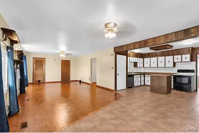 806 W 22nd St, Pueblo, CO 81003 - Photo 17