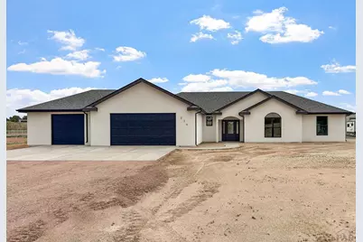 379 S Siesta Dr, Pueblo, CO 81007 - Photo 1