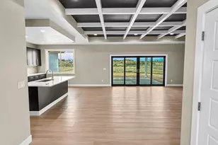 379 S Siesta Dr, Pueblo, CO 81007 - Photo 3