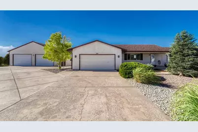 831 E Paseo Dorado Dr, Pueblo West, CO 81007 - Photo 71