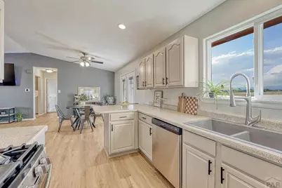 831 E Paseo Dorado Dr, Pueblo West, CO 81007 - Photo 19