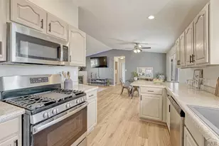831 E Paseo Dorado Dr, Pueblo West, CO 81007 - Photo 15