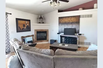 523 E Hahns Peak Ave, Pueblo West, CO 81007 - Photo 9