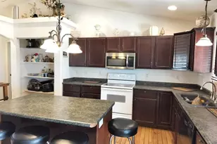 523 E Hahns Peak Ave, Pueblo West, CO 81007 - Photo 9
