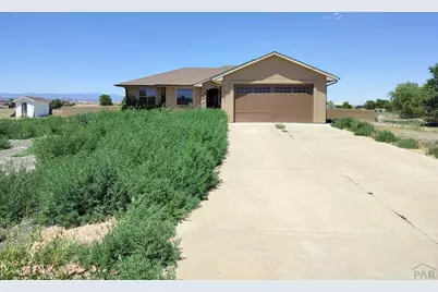523 E Hahns Peak Ave, Pueblo West, CO 81007 - Photo 1