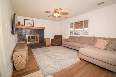 45 Verdosa Dr, Pueblo, CO 81005 - Photo 17